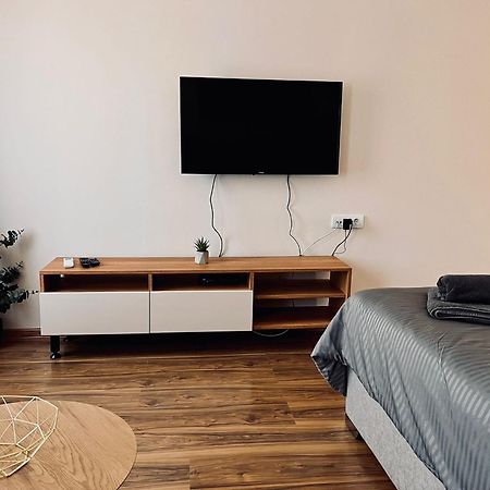 Dani Lux Belgrade Center Studio Apartment Екстер'єр фото