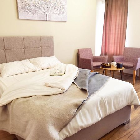 Dani Lux Belgrade Center Studio Apartment Екстер'єр фото