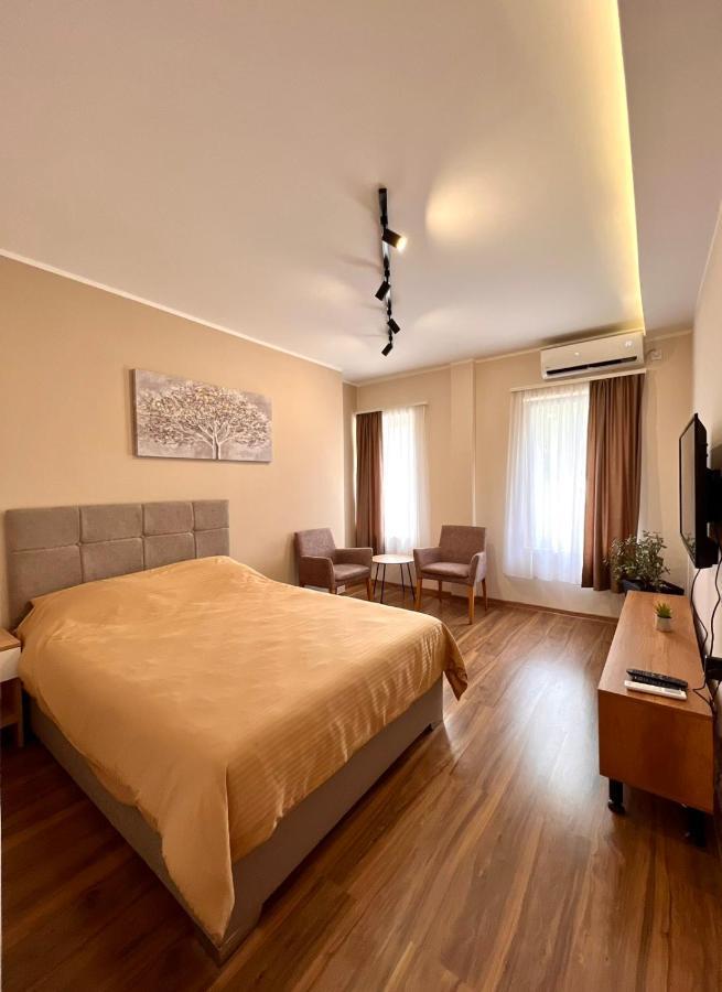 Dani Lux Belgrade Center Studio Apartment Екстер'єр фото