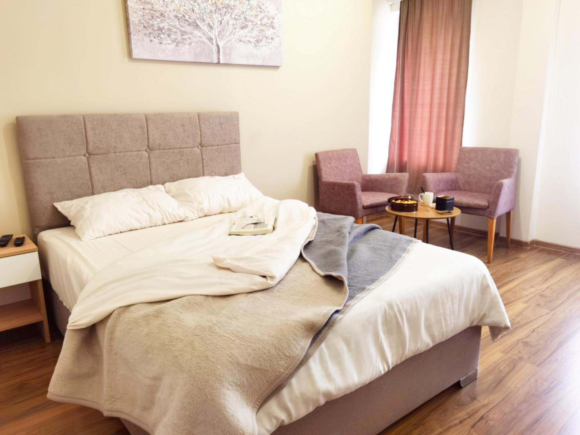 Dani Lux Belgrade Center Studio Apartment Екстер'єр фото